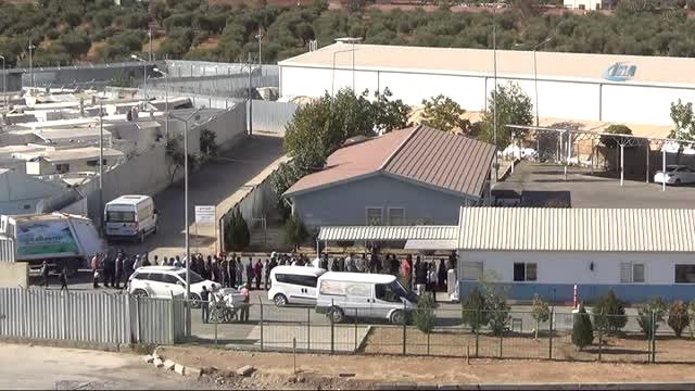 10 İldeki 21 Konteyner ve Çadır Kentlerde 235 Bin 970 Suriyeli Bulunuyor