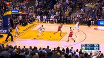 steph-curry-fakes-out-john-wall-make-him-fall-down-for-3-pointer