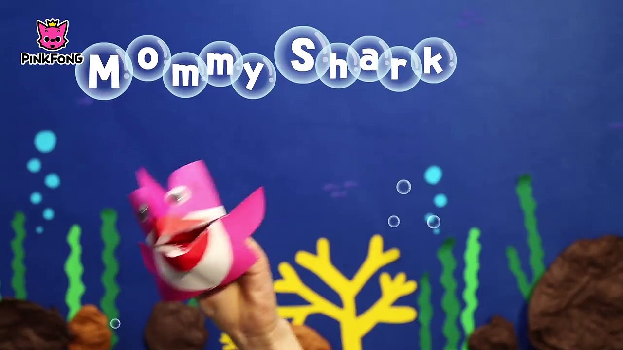 I'm an Origami Baby Shark Puppet! _ Animal Songs _ PINKFONG Songs for Children-It1R1jBFafM