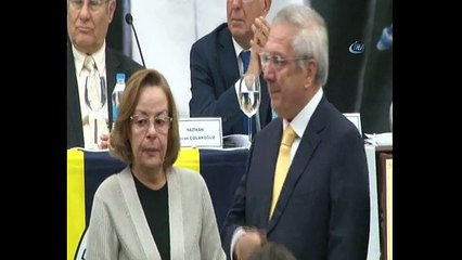 Aziz Yıldırım, gözyaşlarına engel olamadı