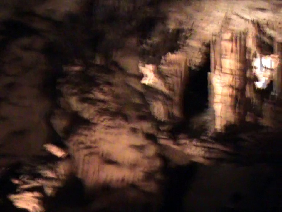 Han-Grottes (4)