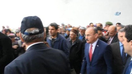 İntihar Eden Gazi Düzenlenen Askeri Törenle Tosya'da Toprağa Verildi