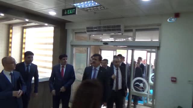 Ekonomi Bakanı Zeybekci: Iğdır-Nahçıvan, Kars-Erzurum ve Ağrı-Nahçıvan Arasında Çok Önemli Bir...