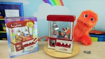 Claw Machine Game Toy Challenge WIN Surprise Toys LEGO Batman Minecraft Candy Vending Machine