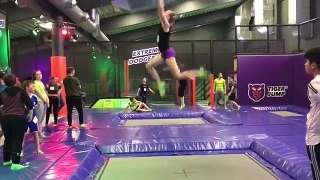 Tiger Jump im Test Trampolin Halle Oberhausen Flick Flack Salto freies Rad
