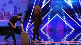 Colin Cloud- Real Life Sherlock Holmes Reads Minds - America's Got Talent 2017