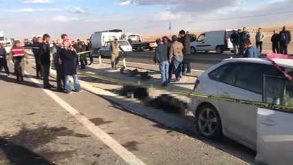 Aksaray'da Zincirleme Trafik Kazası : 2 Ölü 18 Yaralı (3)