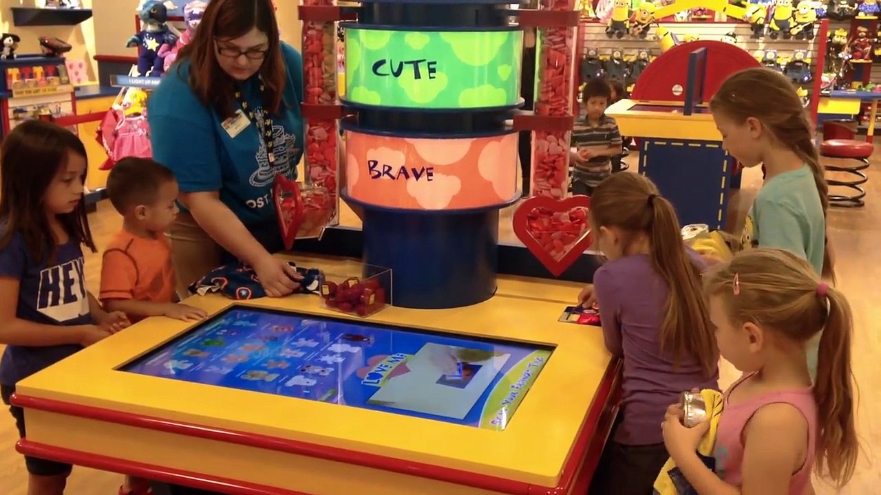 BUILD A BEAR | MINIONS!