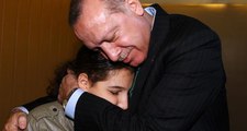 Görme Engelli Tuğçe, Cumhurbaşkanı Erdoğan'ı Duygulandırdı