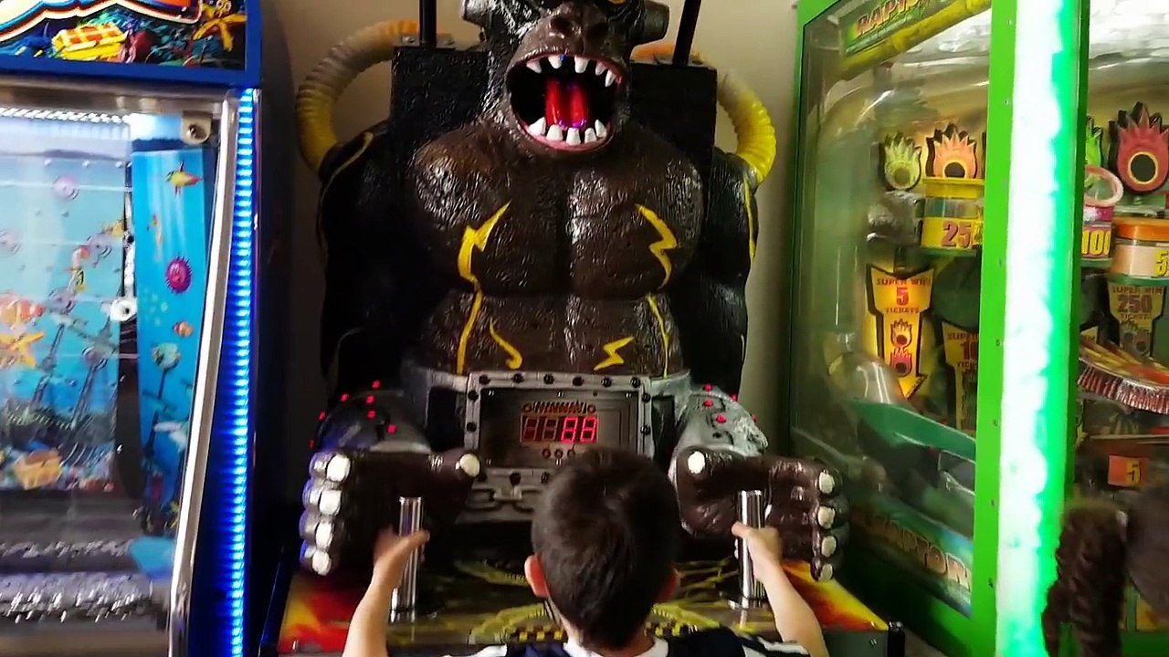 Chuck E Cheese Family Fun Indoor Games and Activities for Kids - Hzhtube Kids Fun