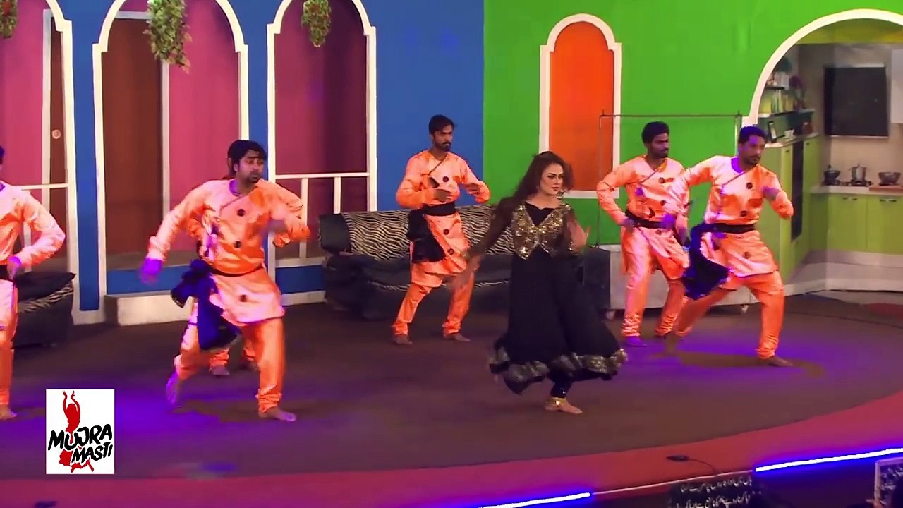 UNSEEN SOBIA KHAN - 2017 PAKISTANI MUJRA DANCE