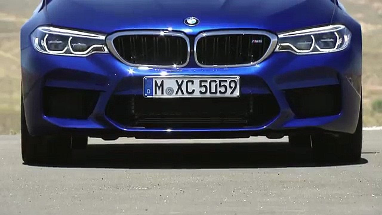 2018 BMW M5 INTERIOR Killer of AMG E 63 ? by Carlton Tolentino
