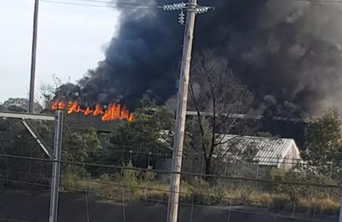 Factory Fire Sends Plumes of Smoke Above Regents Park