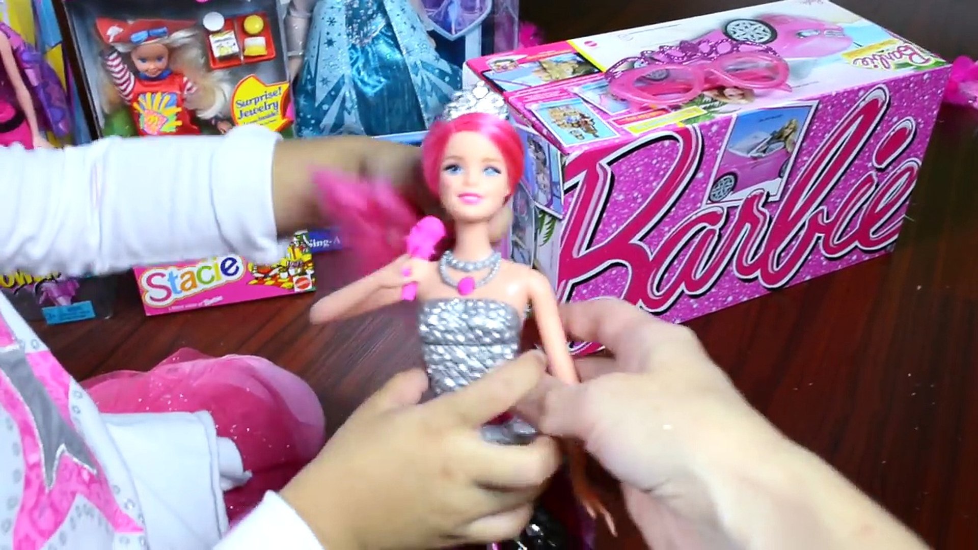 barbie giant surprise egg