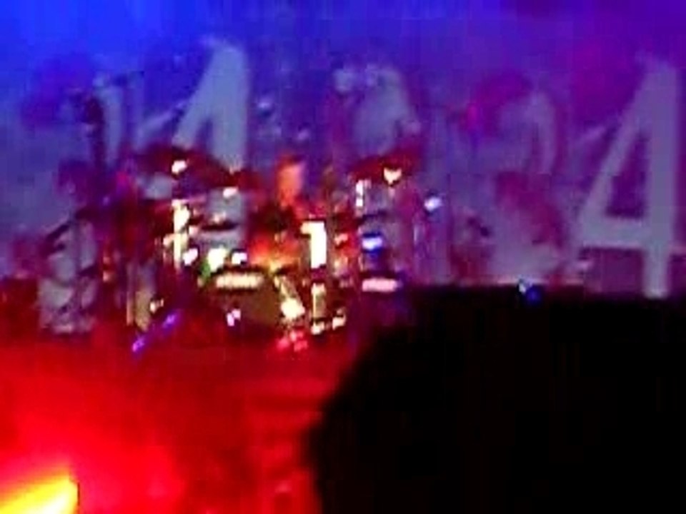 TH - Wir sterben niemals aus @ Bercy 16.10.07