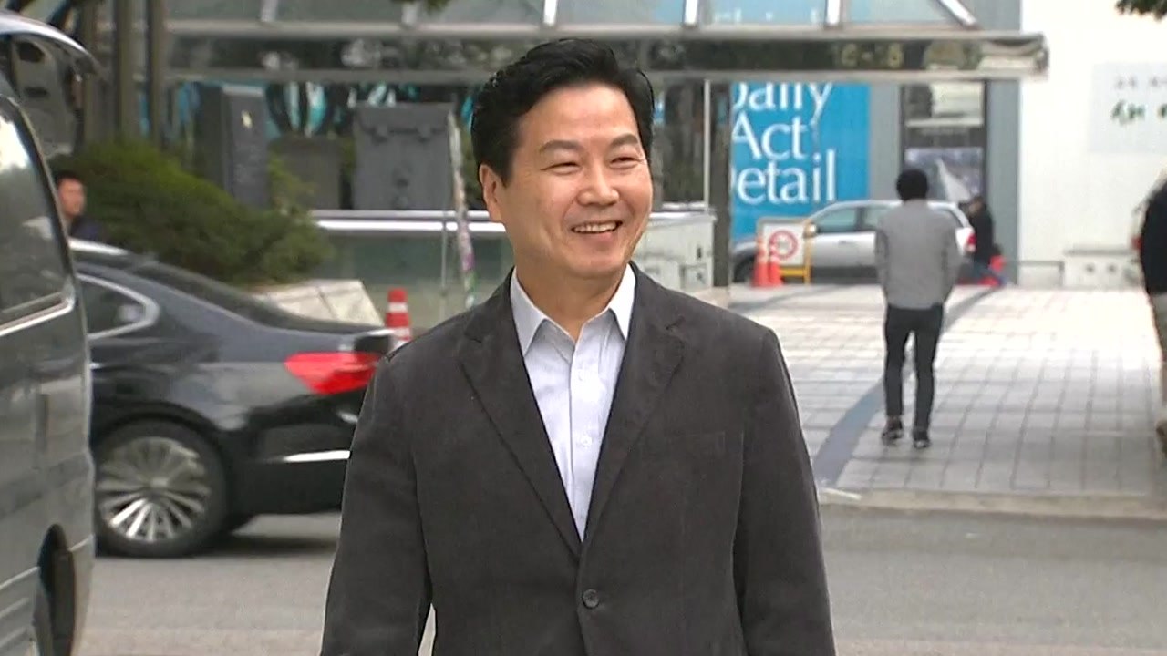 자유한국당 "홍종학, 다중인격 의심...즉각 사퇴해야" / YTN