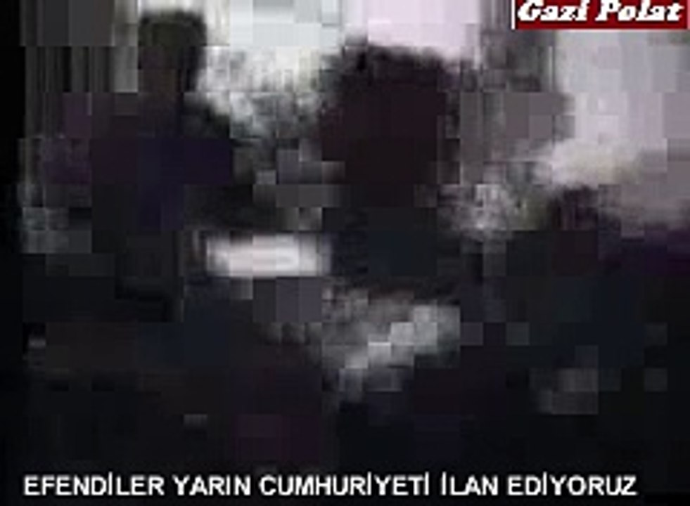 EFENDİLER YARIN CUMHURİYETİ İLAN EDİYORUZ