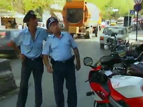 17. Αστυνόμος Θανάσης Παπαθανάσης Ε17 Ζήτημα ζωής και θανάτου β΄ μέρος