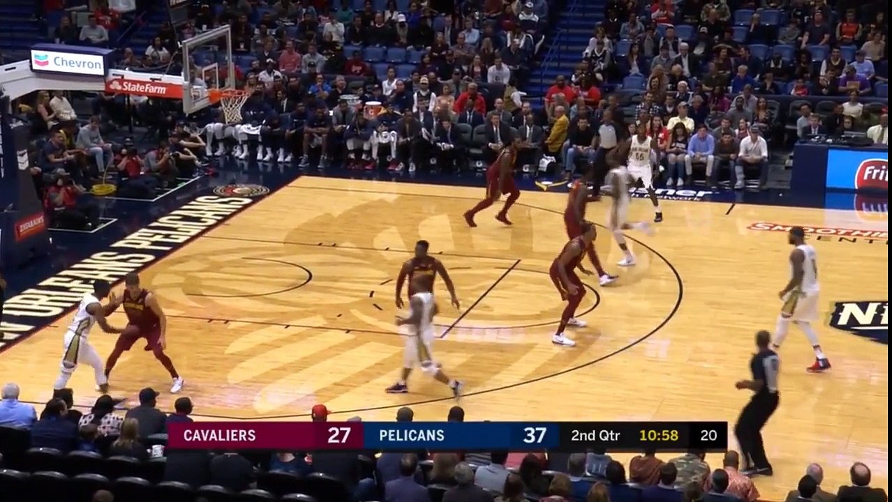 Awesome team play by Pelicans vs Cavaliers!