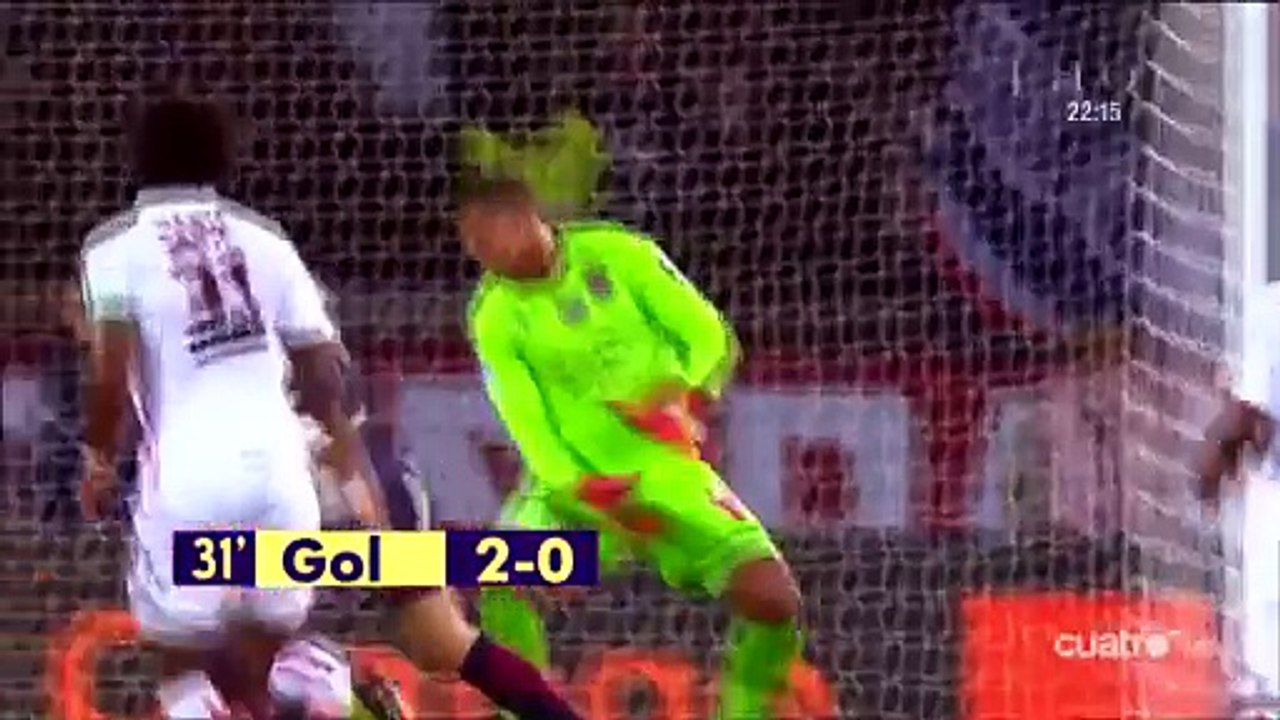 Enfado de Mbappé, Neymar en la grada y exhibición de Cavani en el PSG