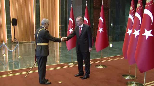 Cumhurbaşkanı Erdoğan, Cumhurbaşkanlığı Külliyesi'nde Tebrikleri Kabul Etti (3)