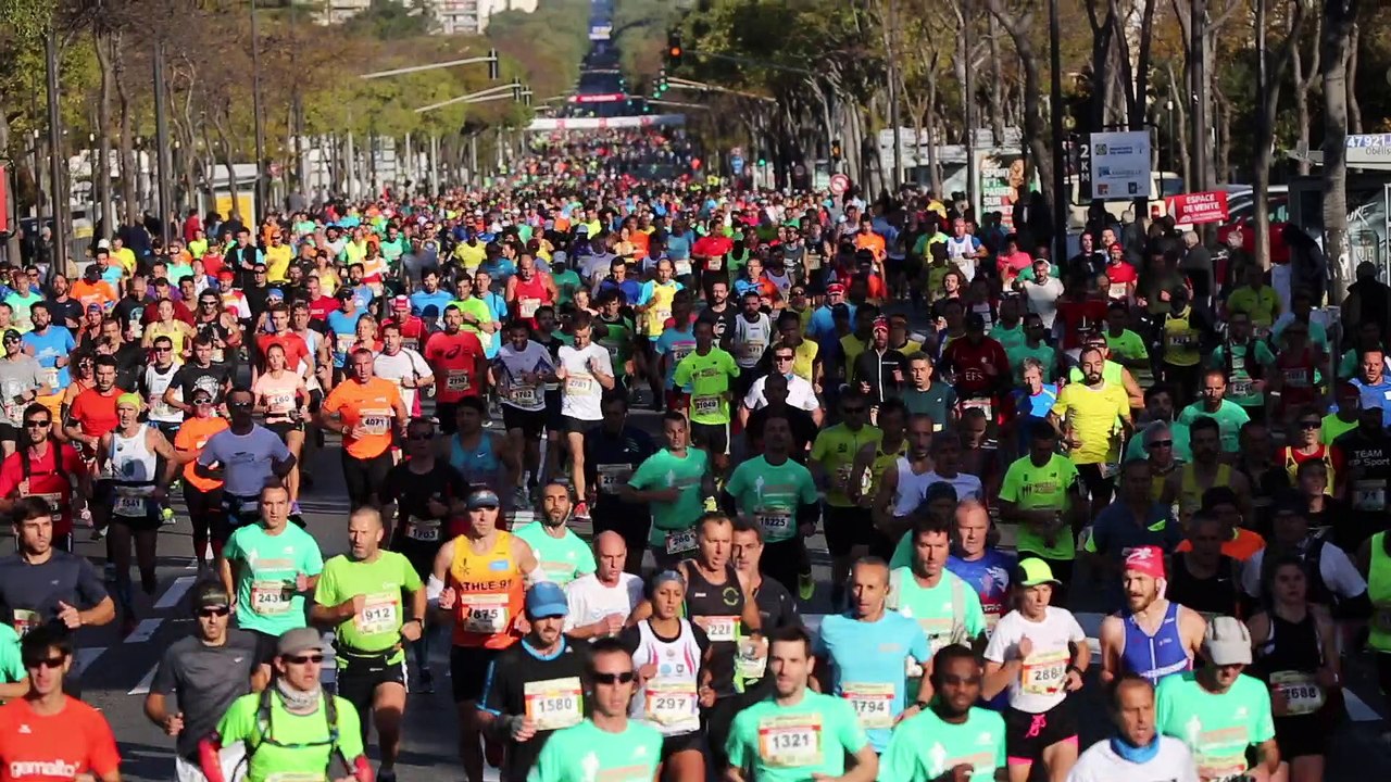 Des milliers de coureurs sur le boulevard Michelet pour le départ du Marseille-Cassis 2017