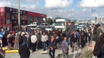 Bursa'da Üst Geçit Gerginliği... Polis Yol Kapatan Mahalleliye Müdahale Etti