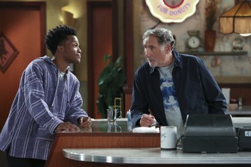 Superior Donuts Season 2 - Episode 1 [Full Online Streaming]