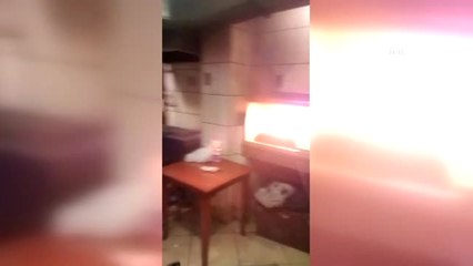 Mühürlü Dernek Binasında Kumar Makinesini Yakarken Yakalandılar