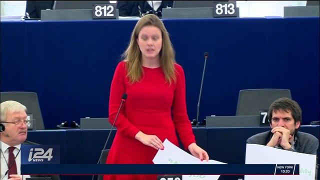 Harcèlement sexuel: #MeToo descend dans la rue