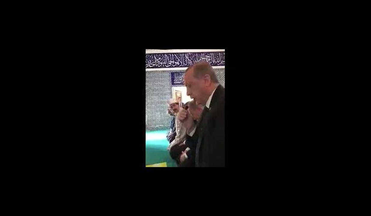Cumhurbaşkanı Tayyip Erdoğan Bakara suresini okudu