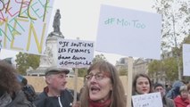 Protestan en París para denunciar los abusos sexuales a las mujeres