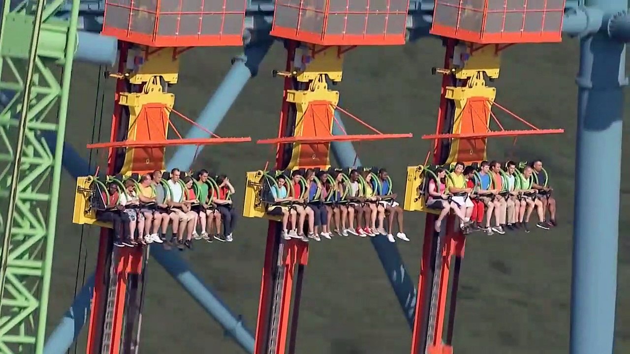 Ce manège est fou : chute libre de 126 mètres de hauteur à 140kmh