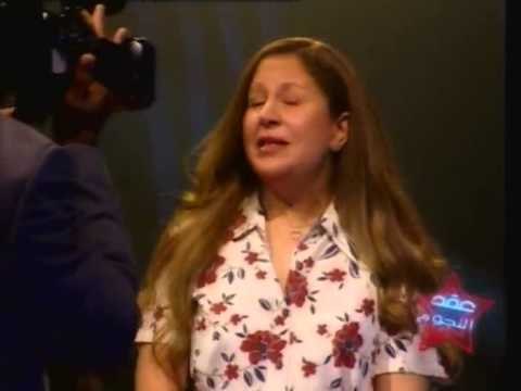 الفنانة سمية الألفى تعترف بأكبر نار ولعت فيها # هى ظلم الناس لأبنها احمد الفيشاوى