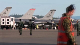 A-10, F-15 и F-16 на авиабазе ВВС США Эйельсон, Аляска