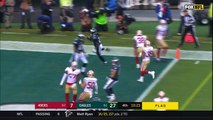 Philadelphia Eagles running back LeGarrette Blount slides through line for 12-yard touchdown