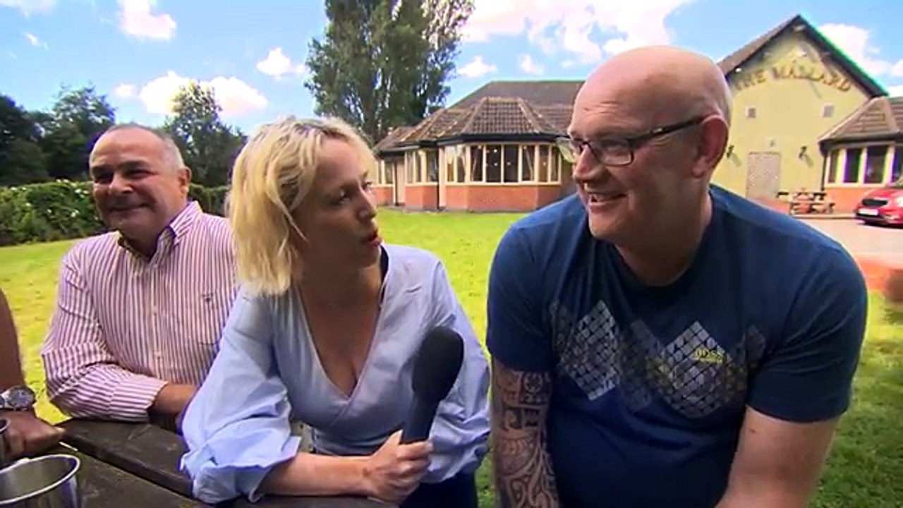 Britain's 'luckiest' pub celebrates THIRD lottery win-8185Ikpl4KI