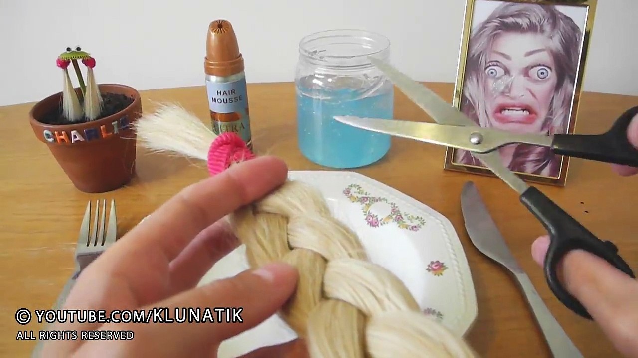 EATING MY OWN HAIR!! Kluna Tik Dinner #73 _ ASMR eating sounds no talk-a1pJ2kuUh2s