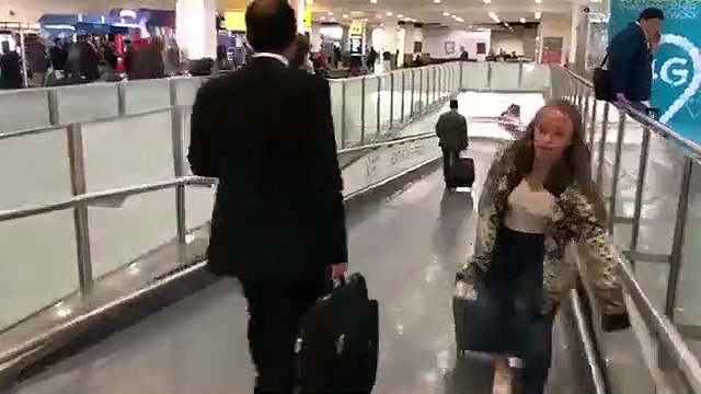 Shahid Khaqan Abbasi Insulted By Pakistani On London Airport