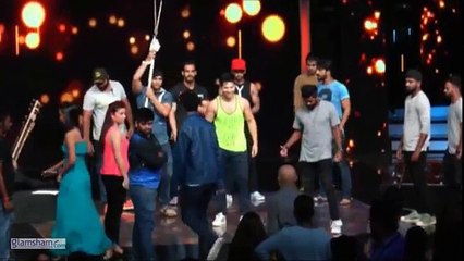 88.Varun Dhawan practicing for 'Sau Tarah Ke' is as good as live performance!