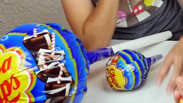 SUCETTES CHUPA CHUPS GÉANTES & MAGIE - GIANT CHUPA CHUPS LOLLIPOPS