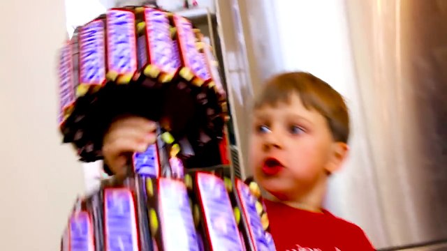 Bad Kids eating GIANT Chocolates & Johny Johny Yes Papa Baby Songs Nursery Rhymes for Children-VvwNnh5YoUA