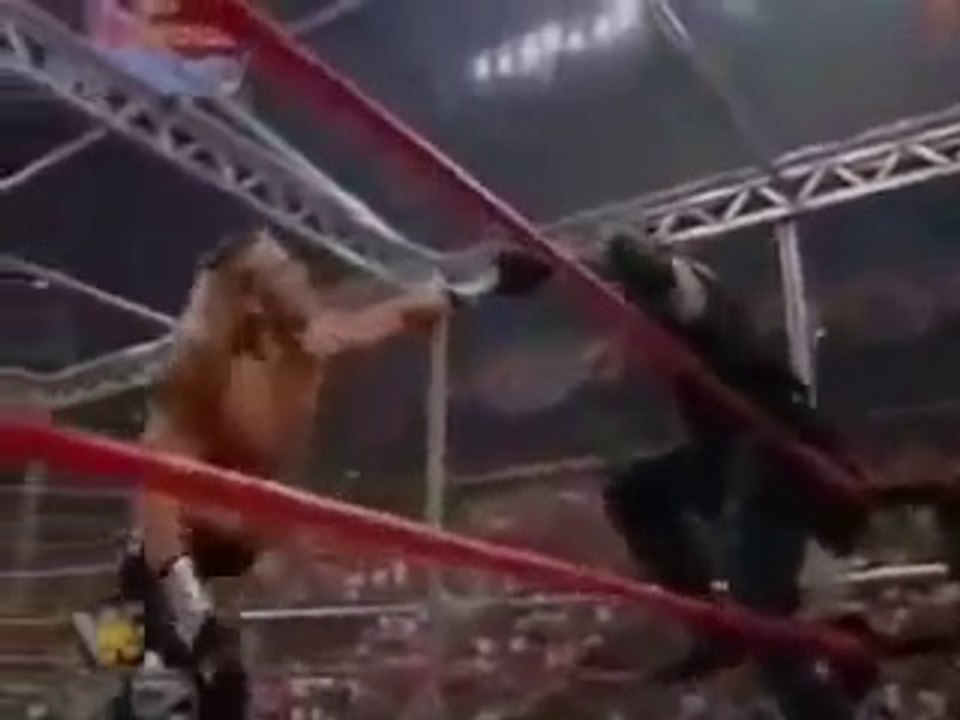 Undertaker vs Shawn michaelsFirst - Hell in a Cell Match