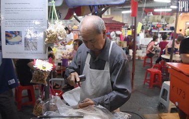 Here comes the ting-ting candy man