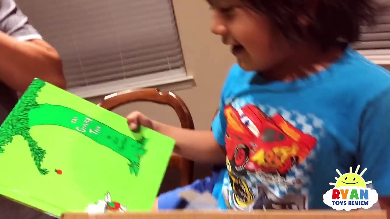 Ryan's 6th Birthday Party! First Cell Phone Surprise Toys Opening Presents Roblox Toys-CpN5mpJiBk0