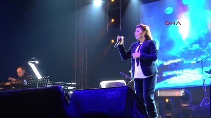 Eskişehir Nilüfer'den Atatürk Stadyumu'nda Cumhuriyet Konseri