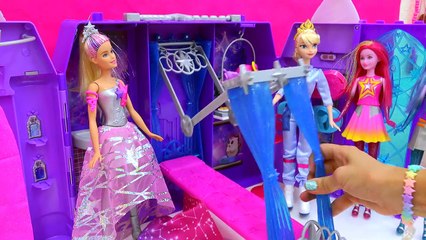 Queen Elsa Goes To Star Light Adventure Movie Barbie Galic Castle Playset