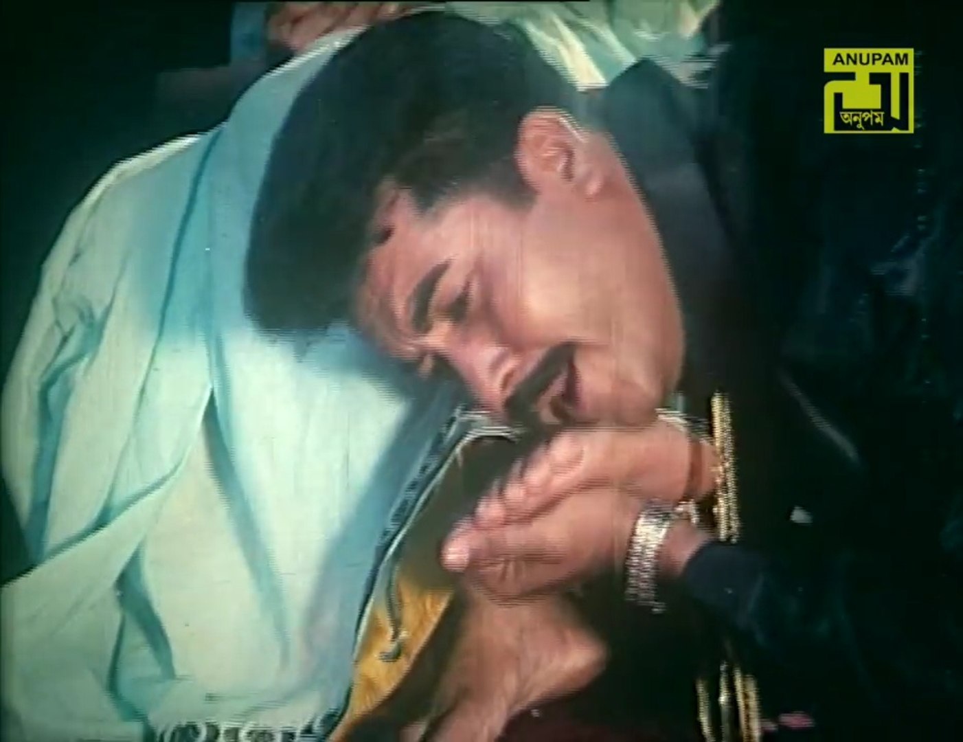 ⁣Bangla sad song|Mayer Ekdhar Dudher Daam_মায়ের একধার দুধের দাম|bangla movie song|_Bortoman_Manna,Anw