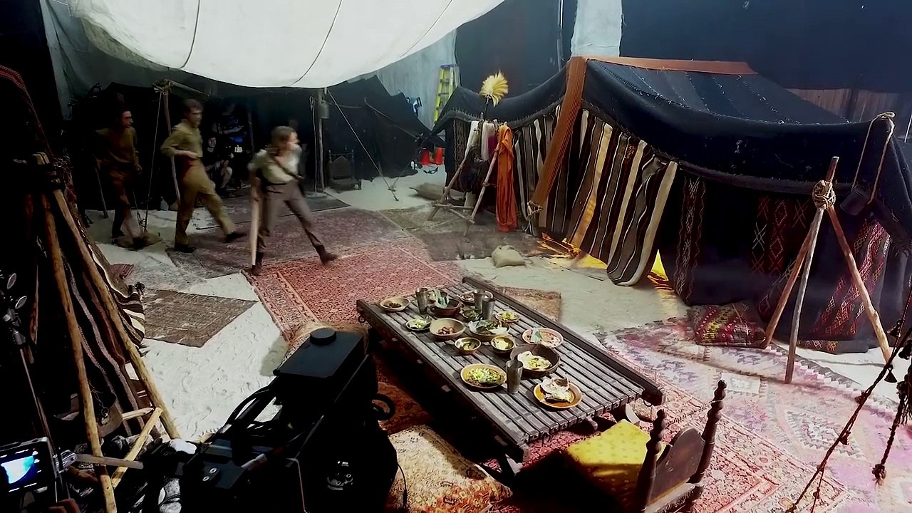 Stargate Origins - Premier trailer