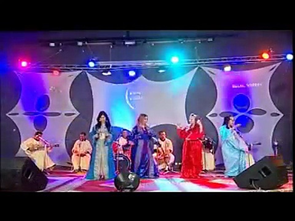 الفنانة الأمازيغية المحبوبة هند تنازورت